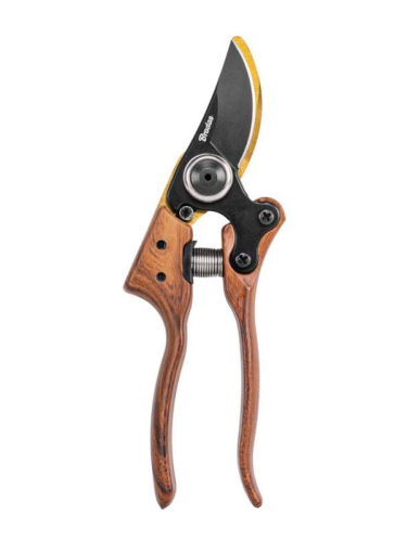 Секатор садовый V-SERIES, TITANIUM & WOOD ТМ "Bradas" KT-V1039
