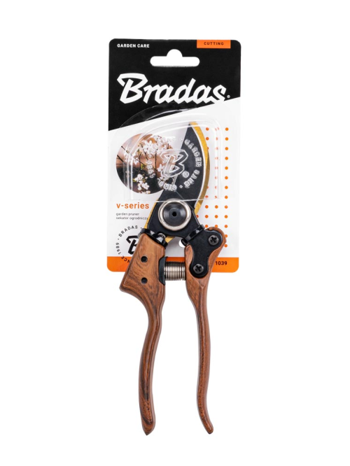 Секатор садовый V-SERIES, TITANIUM & WOOD ТМ "Bradas" KT-V1039